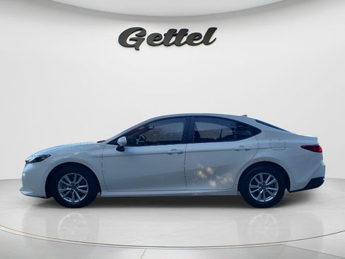 Certified 2025 Toyota Camry LE image 8