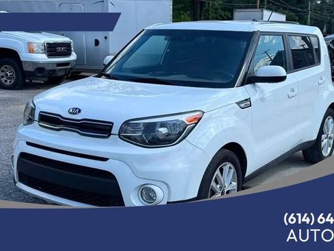 Used 2017 Kia Soul + FWD image 1