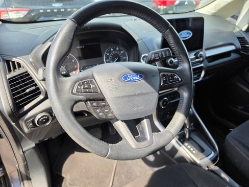 Used 2020 Ford EcoSport SE w/ SE Convenience Package FWD image 4
