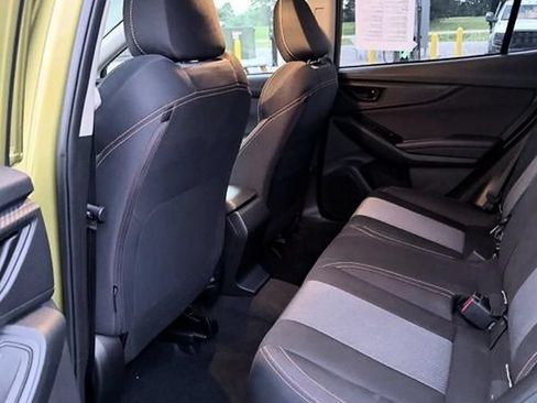 Used 2022 Subaru Crosstrek 2.0i Premium AWD/4WD image 15