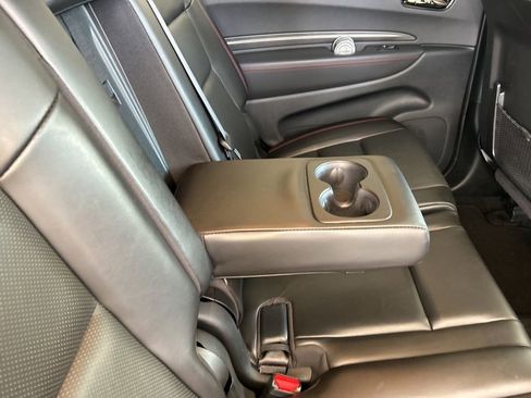 Used 2023 Dodge Durango GT image 29