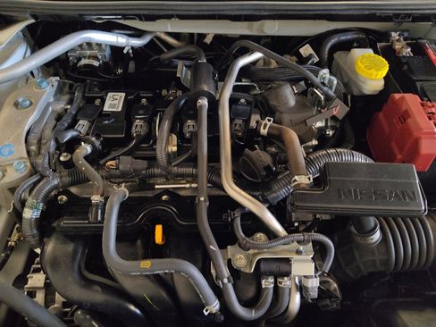 Used 2024 Nissan Sentra S FWD image 30
