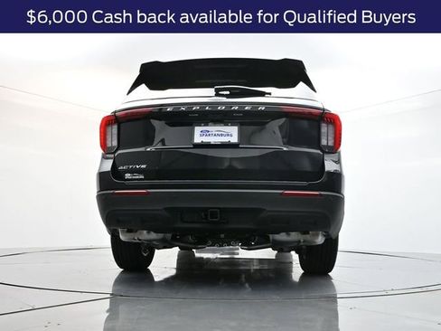 New 2025 Ford Explorer Active image 31