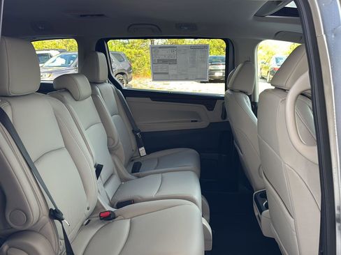 New 2026 Honda Odyssey EX-L image 11