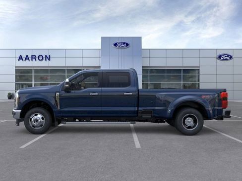 New 2025 Ford F350 Lariat w/ Chrome Package AWD/4WD image 4