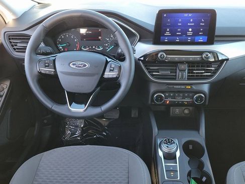 Used 2022 Ford Escape SE w/ Convenience Package image 9