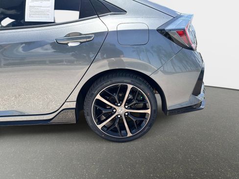 Used 2021 Honda Civic Sport Touring image 10