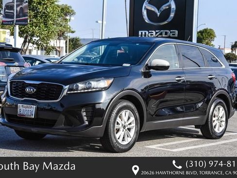 Used 2019 Kia Sorento FWD image 3