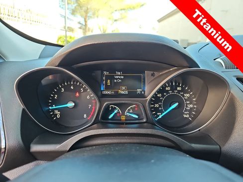 Used 2019 Ford Escape Titanium image 21