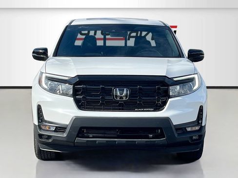 Used 2025 Honda Ridgeline Black Edition image 2