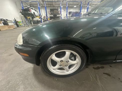 Used 1999 MAZDA MX-5 Miata RWD image 23