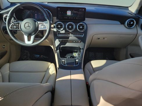 Used 2022 Mercedes-Benz GLC 300 image 16