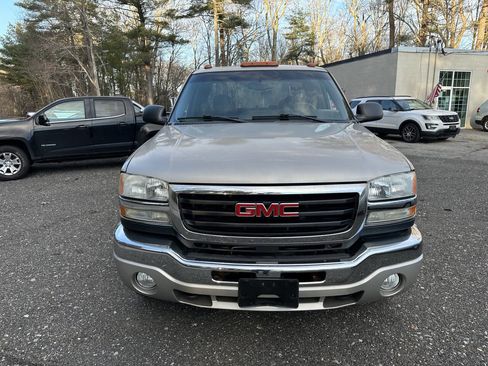 Used 2007 GMC Sierra 2500 SLE w/ Snow Plow Prep Package AWD/4WD image 26