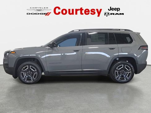 New 2026 Jeep Cherokee Laredo AWD/4WD image 6