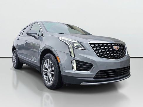 Certified 2023 Cadillac XT5 Premium Luxury w/ Technology Package AWD/4WD image 12