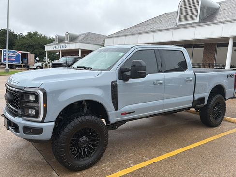 Used 2026 Ford F250 Lariat w/ Black Appearance Package AWD/4WD image 29