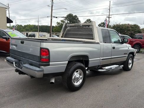 Used 2000 Dodge Ram 2500 Truck 2WD Quad Cab image 6