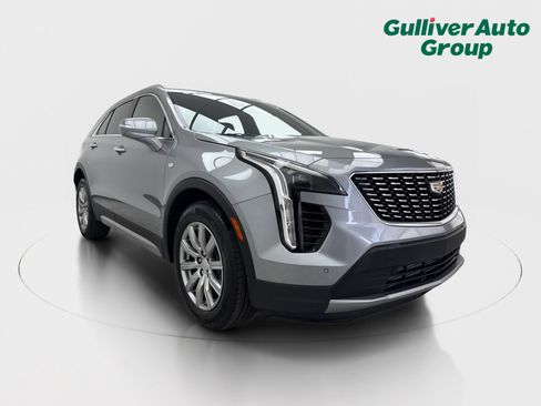 Used 2023 Cadillac XT4 Premium Luxury FWD image 13