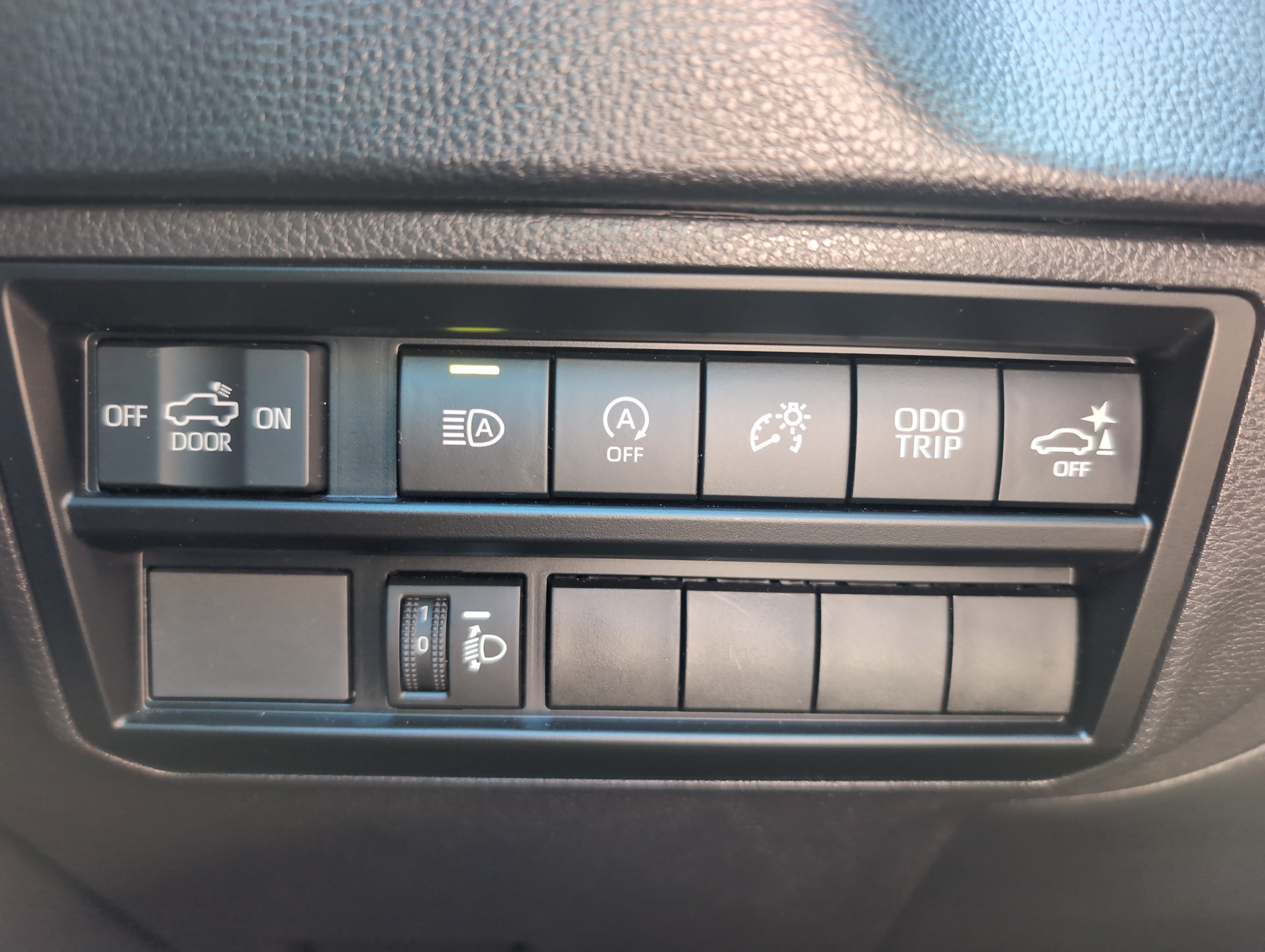 Used 2024 Toyota Tundra SR5 w/ SR5 Convenience Package AWD/4WD image 36