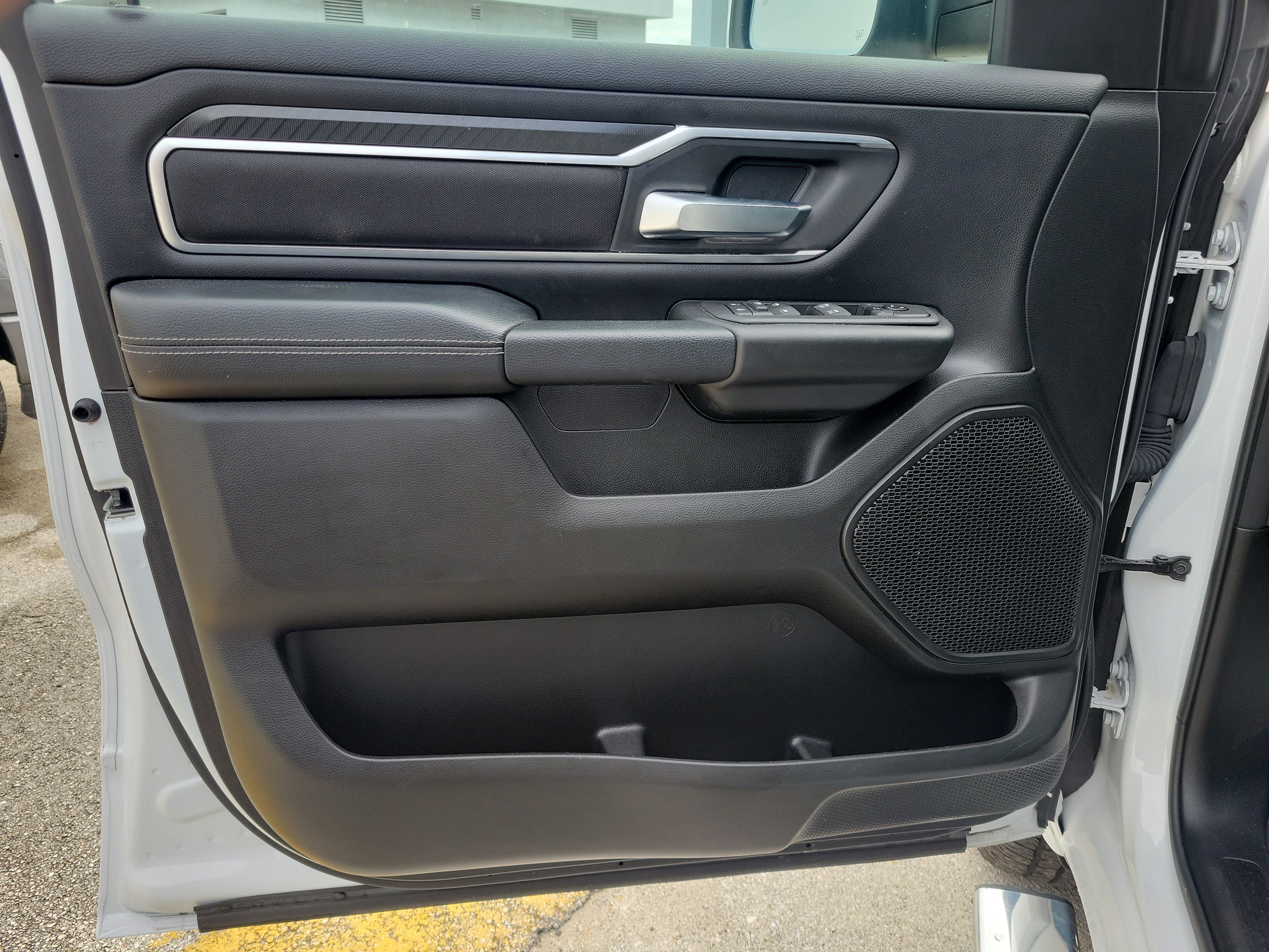 Used 2025 RAM 1500 Big Horn AWD/4WD image 14