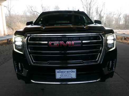 Used 2022 GMC Yukon SLT w/ SLT Premium Package image 35