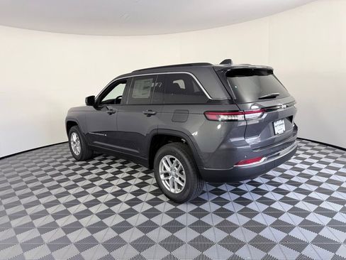 New 2025 Jeep Grand Cherokee Laredo X image 5