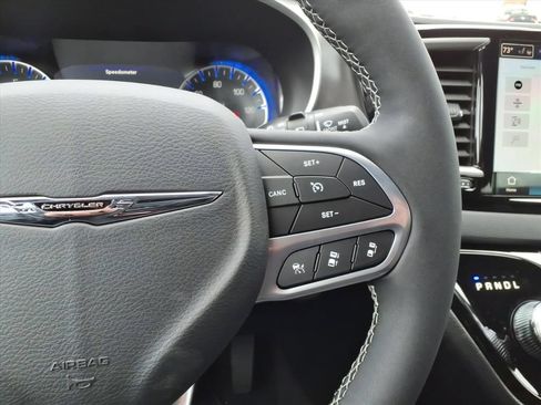 New 2026 Chrysler Voyager LX FWD image 17