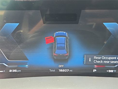 Certified 2025 BMW X7 M60i AWD/4WD image 24