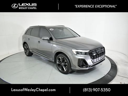 Used 2025 Audi Q7 3.0T Premium Plus image 2