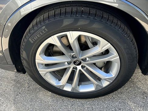 New 2026 Audi Q7 3.0T Premium Plus image 13