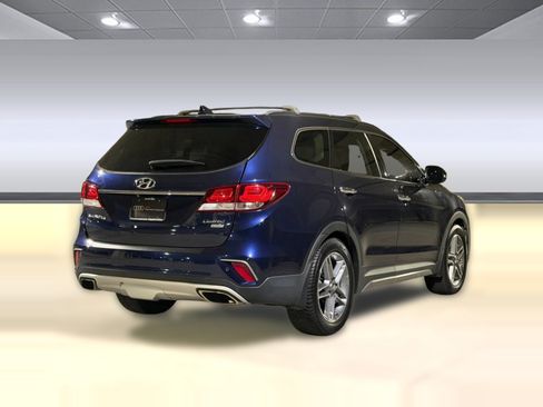 Used 2017 Hyundai Santa Fe Limited FWD image 9