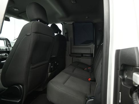 Used 2018 Ford F150 XL w/ Equipment Group 101A Mid RWD image 18