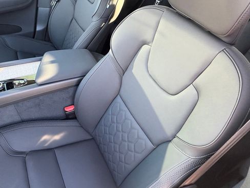 New 2026 Volvo XC60 B5 Plus w/ Protection Package Premier image 17