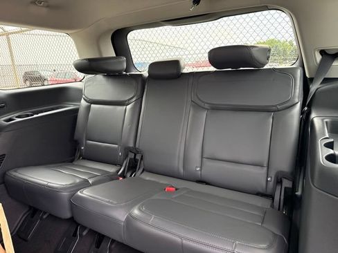 Used 2026 Ford Expedition Active AWD/4WD image 8