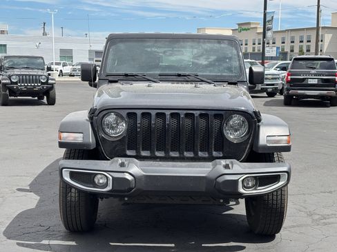 Used 2022 Jeep Wrangler Sport AWD/4WD image 2