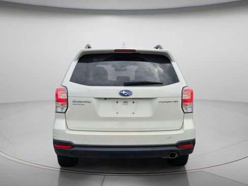 Used 2018 Subaru Forester 2.5i Touring AWD/4WD image 5