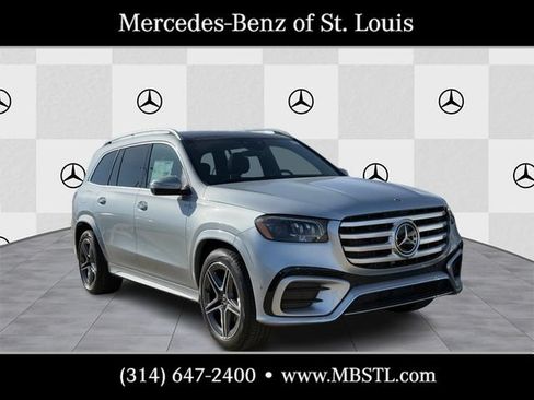 Used 2025 Mercedes-Benz GLS 450 4MATIC image 1