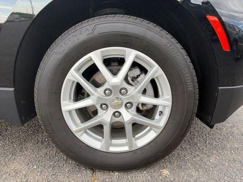 Used 2024 Chevrolet Equinox LT w/ LPO, Floor Liner Package image 10