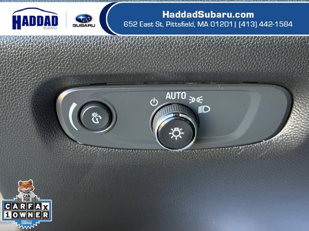 Used 2023 Chevrolet Traverse LT w/ LT Premium Package AWD/4WD image 23