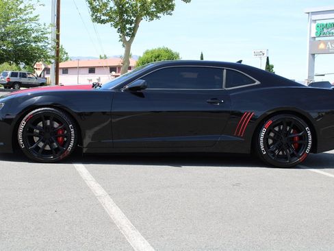 Used 2014 Chevrolet Camaro SS w/ SS Performance Package RWD image 52