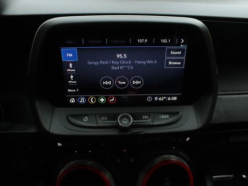 Used 2020 Chevrolet Camaro SS RWD image 28