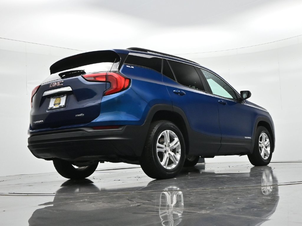 Used 2021 GMC Terrain SLE w/ Driver Convenience Package AWD/4WD image 21