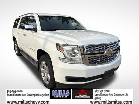 Used 2017 Chevrolet Suburban LT AWD/4WD image 2