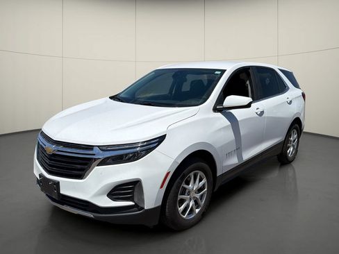 Used 2024 Chevrolet Equinox LT FWD image 4