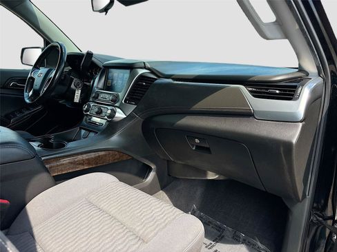 Used 2020 Chevrolet Tahoe LS w/ Enhanced Driver Alert Package RWD image 27