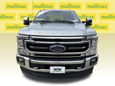 Certified 2022 Ford F250 Lariat w/ Chrome Package image 15