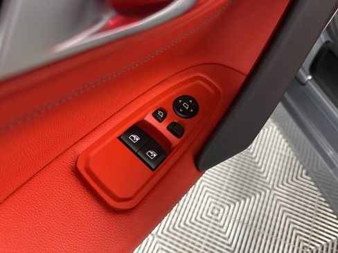 Certified 2023 BMW Z4 M40i w/ Premium Package RWD image 10