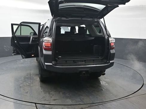 Used 2019 Toyota 4Runner SR5 Premium image 50