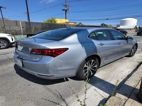 Used 2015 Acura TLX FWD image 5