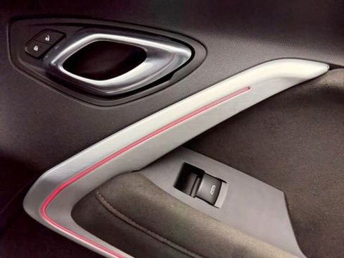 Used 2020 Chevrolet Camaro ZL1 image 43